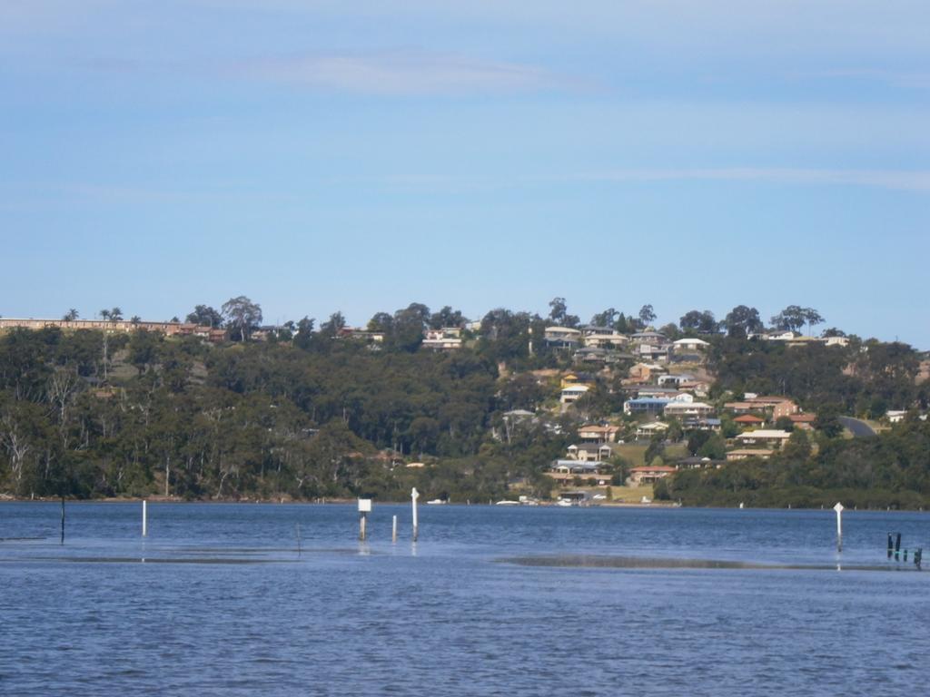 Top Of The Lake Holiday Units Merimbula Extérieur photo