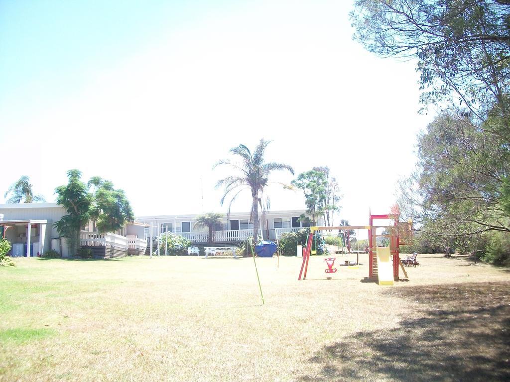 Top Of The Lake Holiday Units Merimbula Extérieur photo