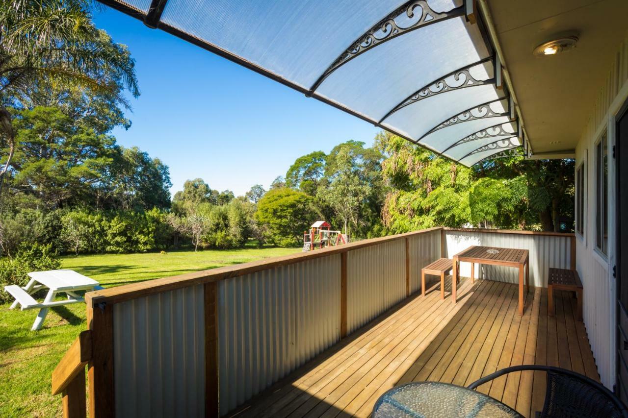 Top Of The Lake Holiday Units Merimbula Extérieur photo